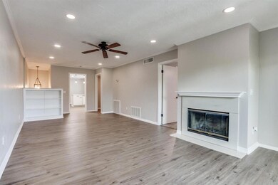 Normandie Condominiums unit 18, Oklahoma City, OK 73112 - photo 6