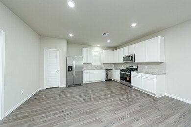 3074 Nickell Back Dr, Conroe, TX 77301 - photo 7