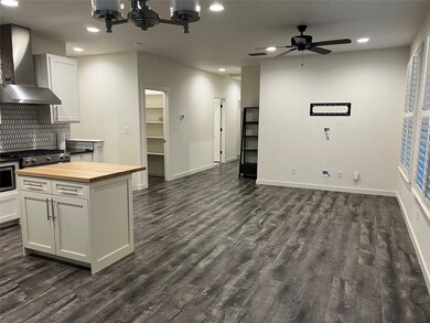 1145 N Academy Unit 2 Ave, New Braunfels, TX 78130 - photo 5