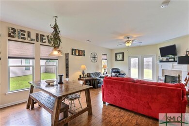 Great room with informal eating area opens to kitc