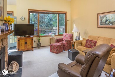 Living Room_DMD_7187-FULL