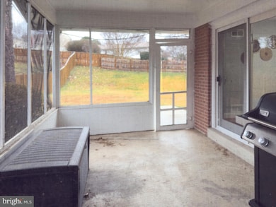 12826 Camellia Dr, Silver Spring, MD 20906 - photo 6