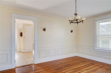 Dining Room to Kitchen