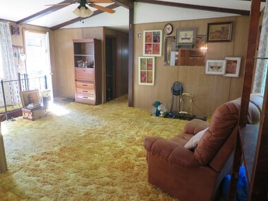 132 River St, Palmer, MA 01069 - photo 5