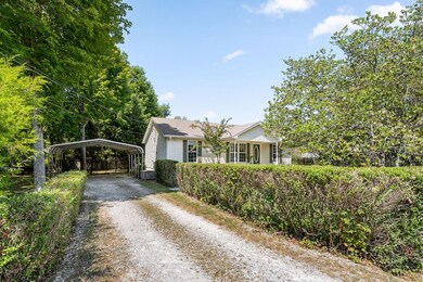 527 Burks Ln, Cookeville, TN 38506 - photo 2