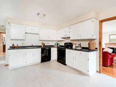 13 Cedar Cir, Scarborough, ME 04074 - photo 3