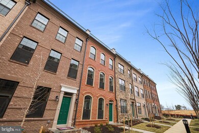 619 Halsey Way, National Harbor, MD 20745 - photo 2