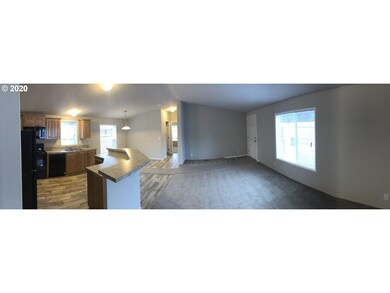 Kitchen/Living Room