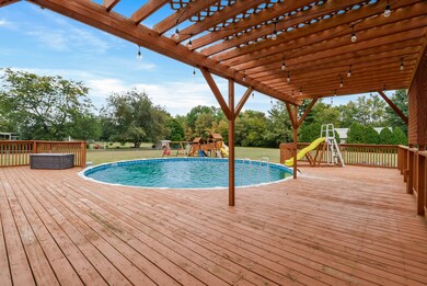 895 Rustic Acres Ln, Hebron, IN 46341 - photo 6
