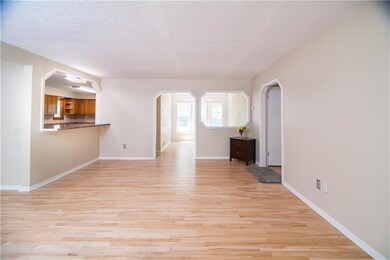 10903 W 59th Terrace, Shawnee, KS 66203 - photo 4