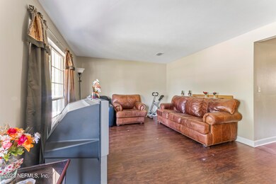 7940 Congaree Ct N, Jacksonville, FL 32211 - photo 7