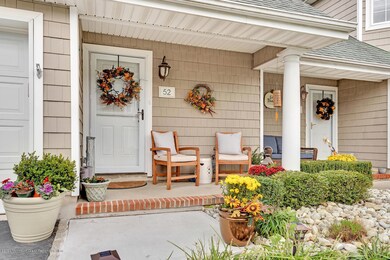 52 Gansett Court Long Branch-large-003-0
