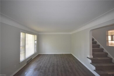 18304 Dalewood Ave, Maple Heights, OH 44137 - photo 3