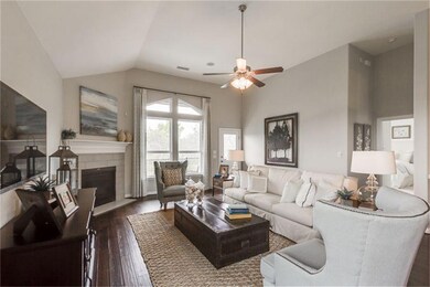 1491 Barras St, Alvin, TX 77511 - photo 3