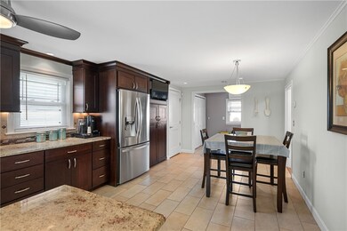 671 Benefit St, Pawtucket, RI 02861 - photo 5