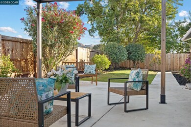 1840 Leo Ln, Concord, CA 94521 - photo 7