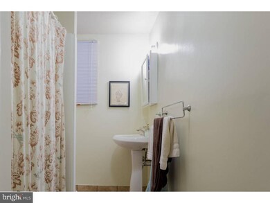 5006 Hazel Ave, Philadelphia, PA 19143 - photo 5