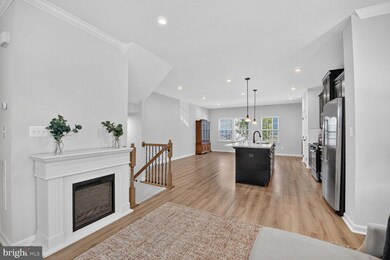 2145 Hemlock Bay Rd, Dumfries, VA 22026 - photo 3