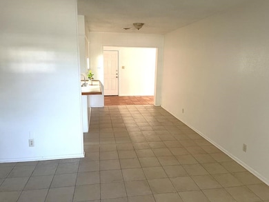 1403 Kingfisher Dr, Beeville, TX 78102 - photo 2