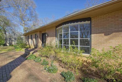 2626 S Chilton Ave, Tyler, TX 75701 - photo 3