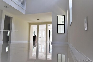 6930 NW 106th Ave, Doral, FL 33178 - photo 4