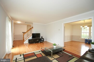 11215 Minstrel Tune Dr, Germantown, MD 20876 - photo 6