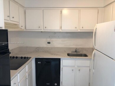 Parkview Point Condos unit 5C, Miami Beach, FL 33141 - photo 3