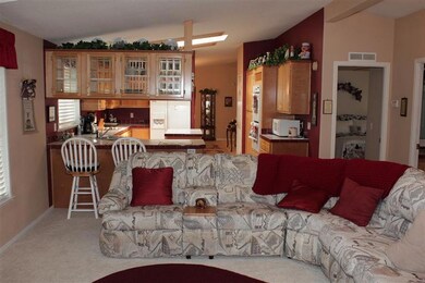 900 Manzanita Dr, Rogue River, OR 97537 - photo 5