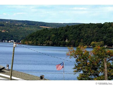 View. Less than a minute drive for a Bluff View on