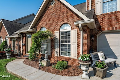 404 E Mountain View Rd (23 of 61)