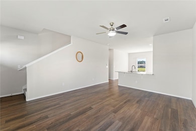 204 W Laurel Ave, Rogers, AR 72758 - photo 2