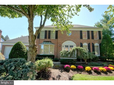5 Hancock Dr, Kendall Park, NJ 08824 - photo 2