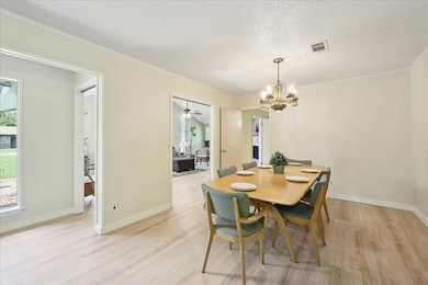 Sweet open dining/living combo