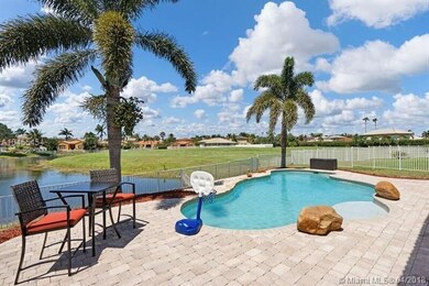 PARADISE IN MIRAMAR!!! MONARCH LAKES 4/2 POOL HOME