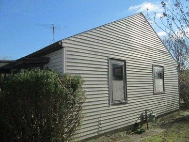 623 W 9th St, Marysville, OH 43040 - photo 2