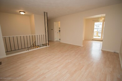 213 Warrington St, Lansing, MI 48911 - photo 3