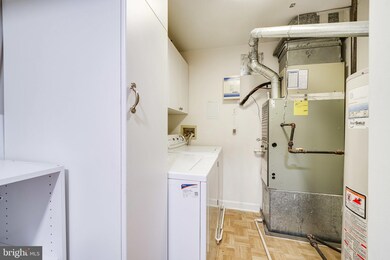 9220 Cardinal Forest Ln unit H, Lorton, VA 22079 - photo 6