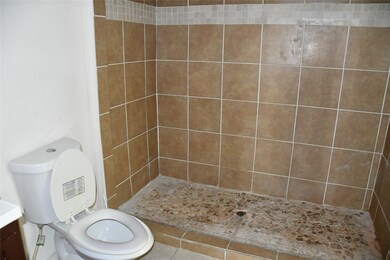 3826 Lehall St unit B, Houston, TX 77021 - photo 7