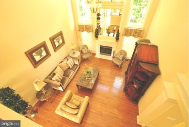 4884 Annamohr Dr, Fairfax, VA 22030 - photo 5