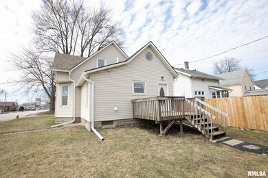 1858 3rd St, Moline, IL 61265 - photo 5