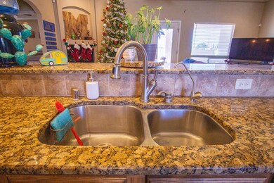 404 Coronado Dr, Alamogordo, NM 88310 - photo 7