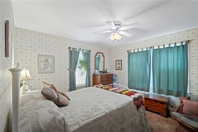 14 Concord Ave, Cranston, RI 02910 - photo 5