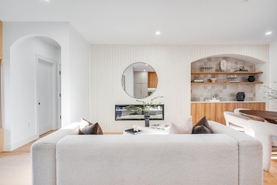 290 Watertown St unit 3, Newton, MA 02458 - photo 4