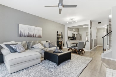 1389 S Candlestick Way, Waukegan, IL 60085 - photo 4