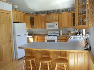 Kitchen. Amish Made Kitchen Cabinets. Appliances S