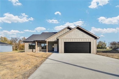 502 Washington St, East Lynne, MO 64743 - photo 2