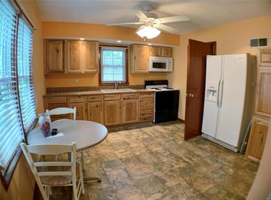 100 S Oak St, Rolla, MO 65401 - photo 7