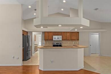 5554 N Lamp Post Dr, Beverly Hills, FL 34465 - photo 7