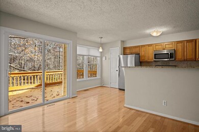 1602 Oak Spring Way, Reston, VA 20190 - photo 7