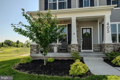 405 Emerald Ct, Spring City, PA 19475 - photo 2